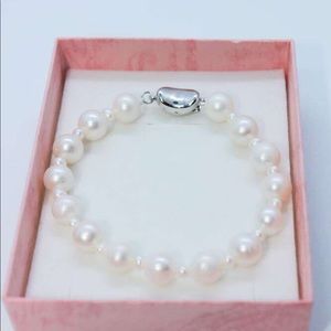Authentic Freshwater pearl bracelet